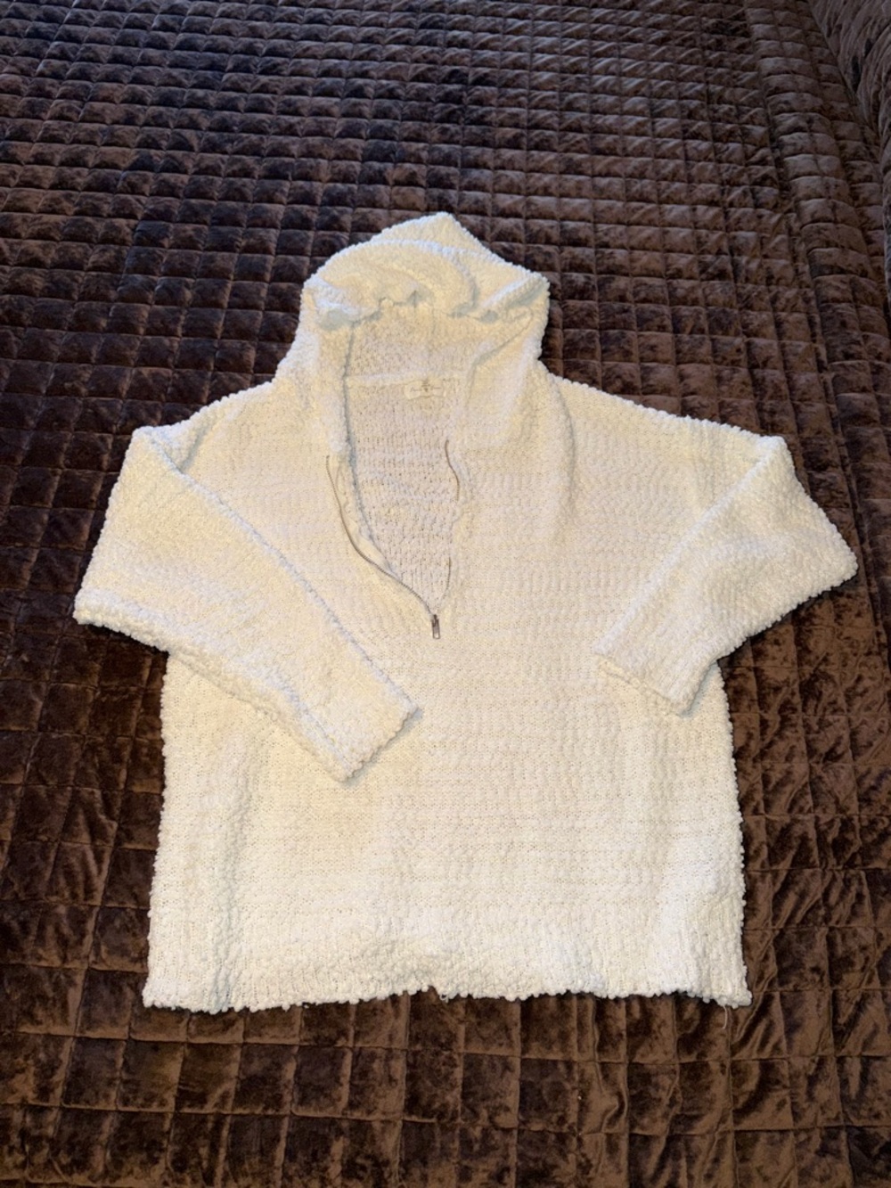 Women’s soft warm cozy white quarter zip sweater oversized size small medium